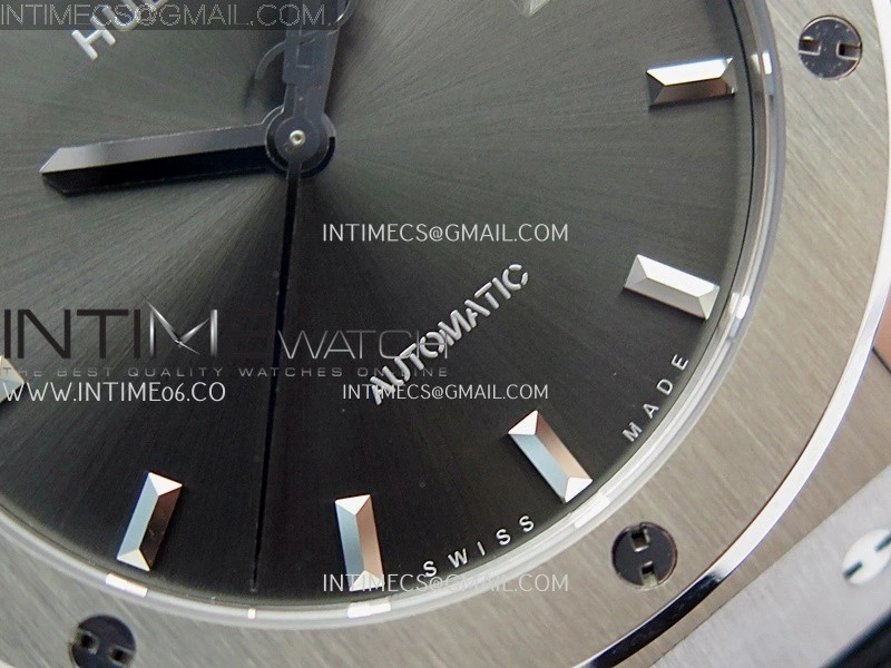 Classic Fusion 42mm Titanium JJZF 1:1 V2 Best Edition Gray Dial On Black Gummy Strap