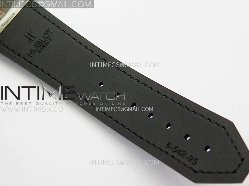 Classic Fusion 42mm Titanium JJZF 1:1 V2 Best Edition Gray Dial On Black Gummy Strap