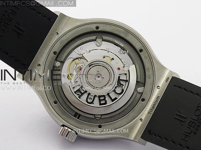 Classic Fusion 42mm Titanium JJZF 1:1 V2 Best Edition Gray Dial On Black Gummy Strap