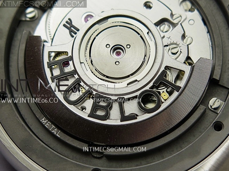 Classic Fusion 42mm Titanium JJZF 1:1 V2 Best Edition Gray Dial On Black Gummy Strap