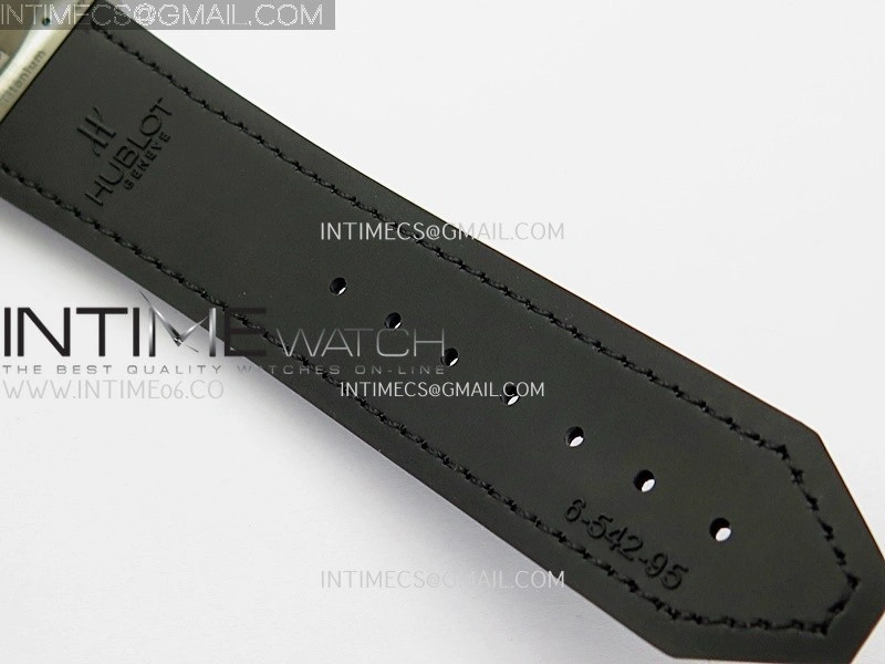 Classic Fusion 42mm Titanium RG JJZF 1:1 Best Edition Black Dial On Black Gummy Strap