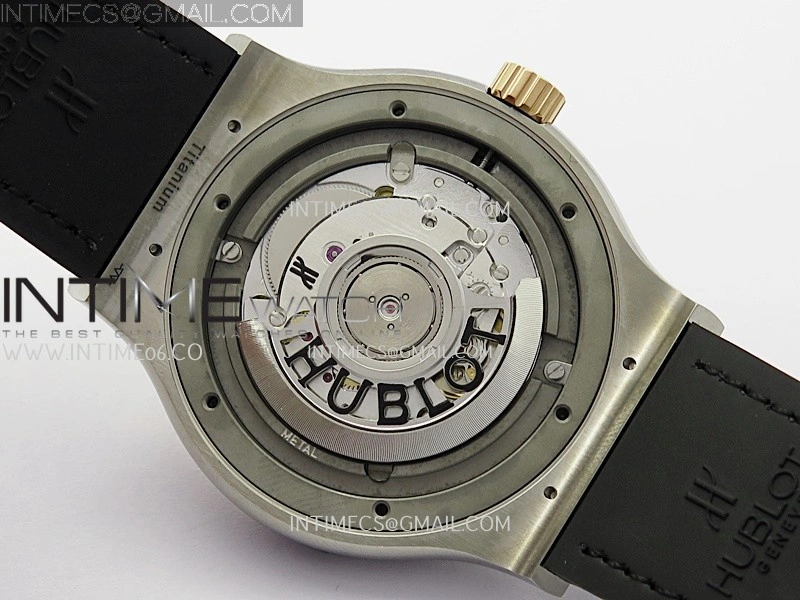 Classic Fusion 42mm Titanium RG JJZF 1:1 Best Edition Black Dial On Black Gummy Strap