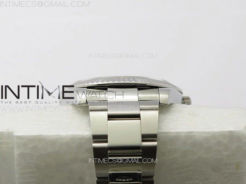 DateJust 41 126334 SS GMF 1:1 Best Edition Green Dial Arabic Markers on Oyster Bracelet