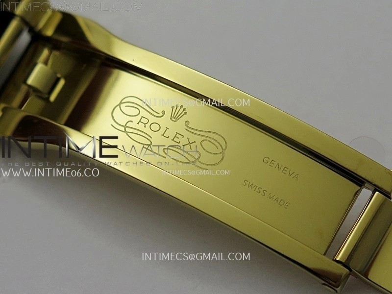 Daytona 126518 QF Gain Weight 1:1 Best Edition Black Dial Gold Subdial Sticks Markers on Oysterflex Strap SH4131 V11
