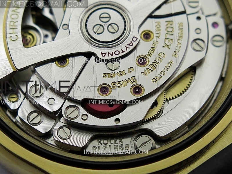 Daytona 126518 QF Gain Weight 1:1 Best Edition Black Dial Gold Subdial Sticks Markers on Oysterflex Strap SH4131 V11