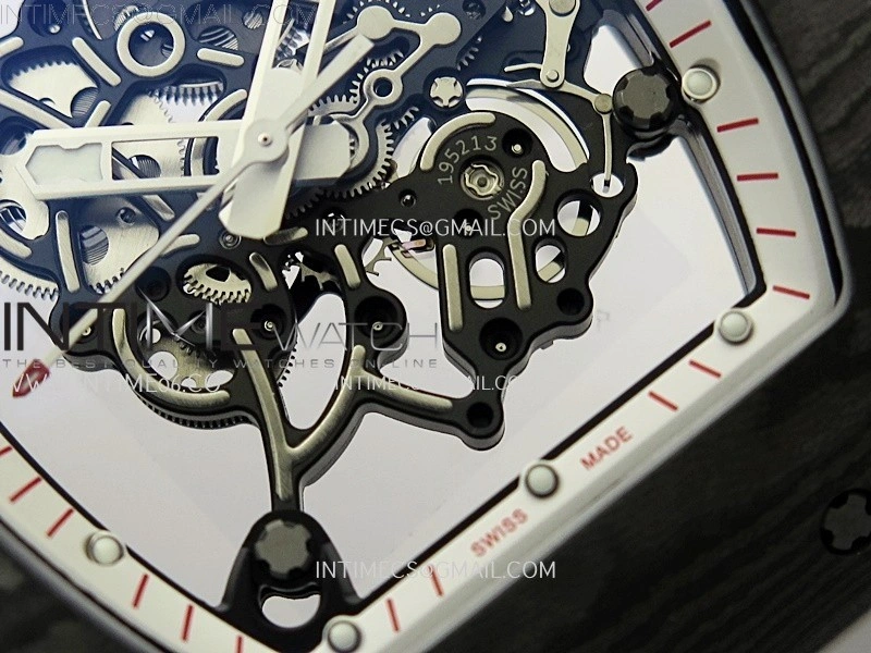 RM055 NTPT APSF 1:1 Best Edition White Inner Bezel Black Crown On White Rubber Strap RMUL2 Super Clone