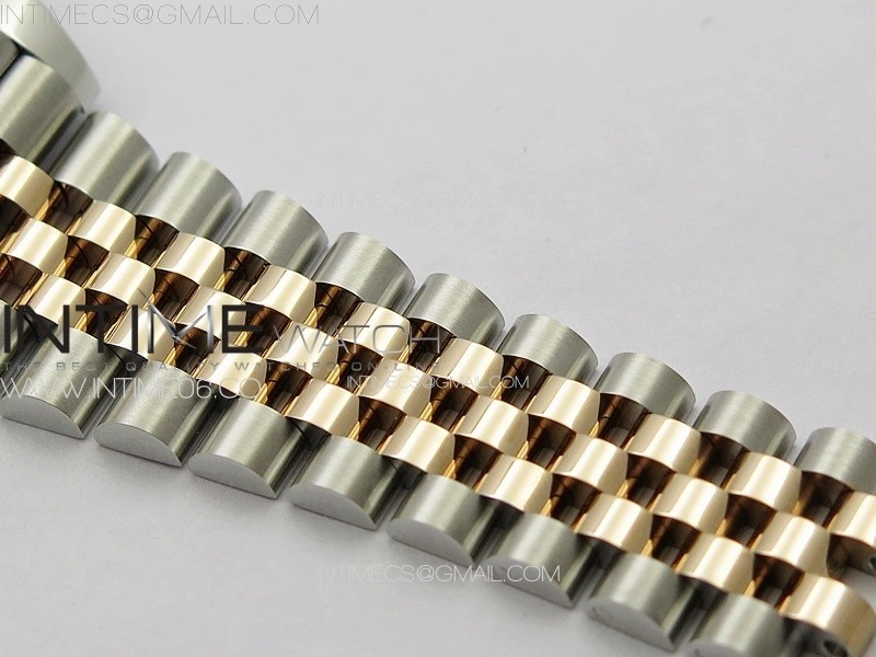 DateJust 41 126334 SS RG GMF 1:1 Best Edition Silver Fluted Dial on SS RG Jubilee Bracelet