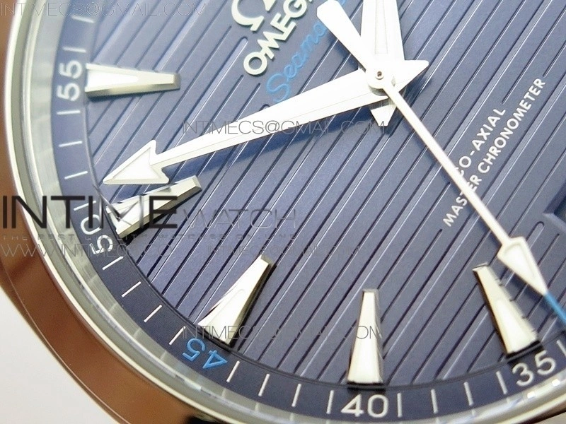 Aqua Terra 150M Master Chronometers VSF 1:1 Best Deep Blue Dial Silver Second Hand on Light Blue Rubber Strap A8900 Super Clone