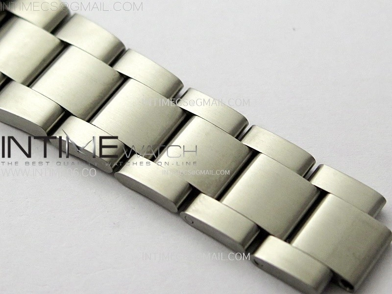 Yacht-Master 226627 Titanium EWE Best Edition Black Dial on Titanium Bracelet EW3235