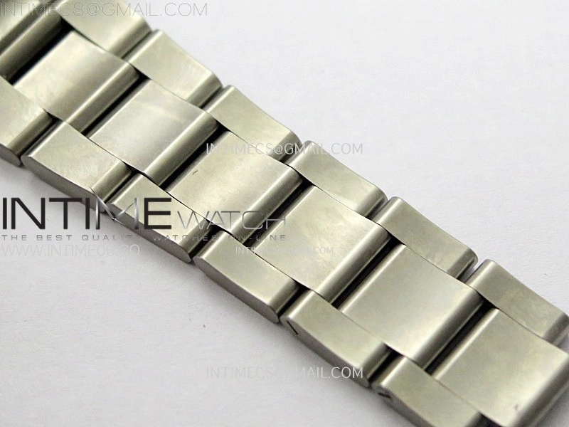Yacht-Master 226627 Titanium EWE Best Edition Black Dial on Titanium Bracelet EW3235