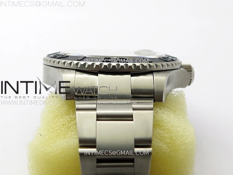 Yacht-Master 226627 Titanium EWE Best Edition Black Dial on Titanium Bracelet EW3235