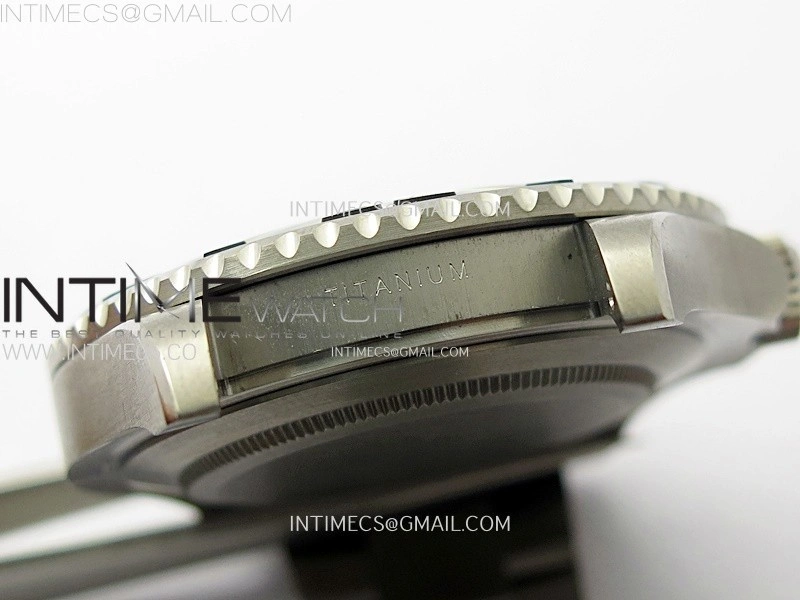 Yacht-Master 226627 Titanium EWE Best Edition Black Dial on Titanium Bracelet EW3235