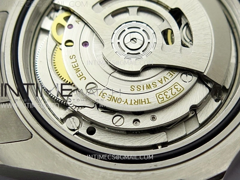 Yacht-Master 226627 Titanium EWE Best Edition Black Dial on Titanium Bracelet EW3235