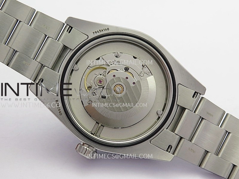Heritage Black Bay M7943 43mm SS ZF 1:1 Best Edition Silver Dial On SS Bracelet A2824