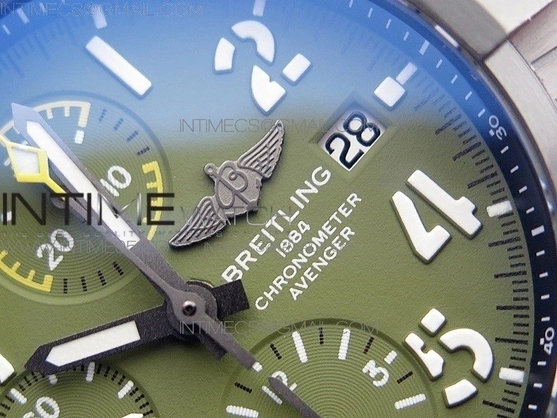 Avenger Bandit V13317 Titanium DLC B50 Best Edition Green Dial Numbers Makers on Green Nylon strap A7750