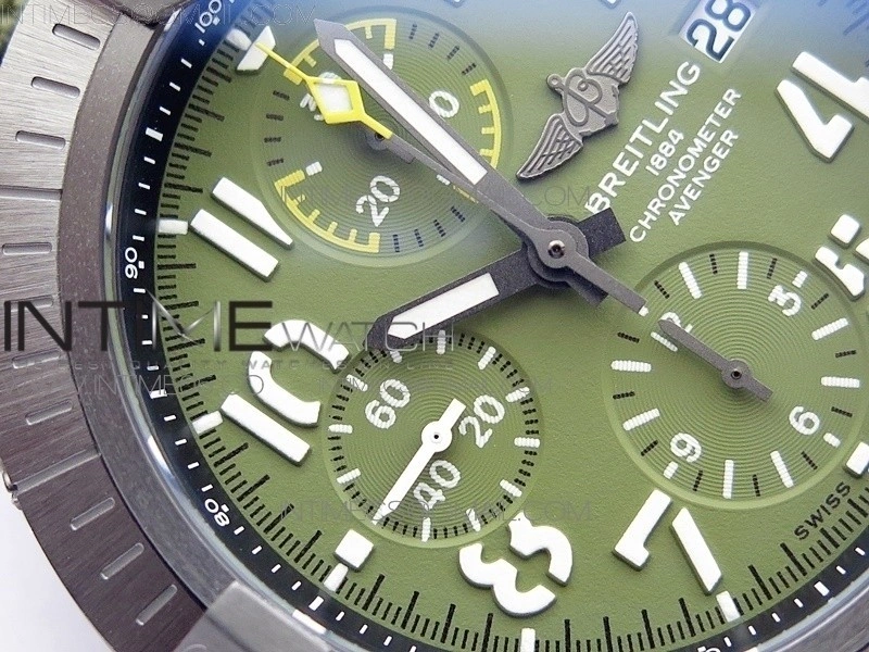 Avenger Bandit V13317 Titanium DLC B50 Best Edition Green Dial Numbers Makers on Green Nylon strap A7750