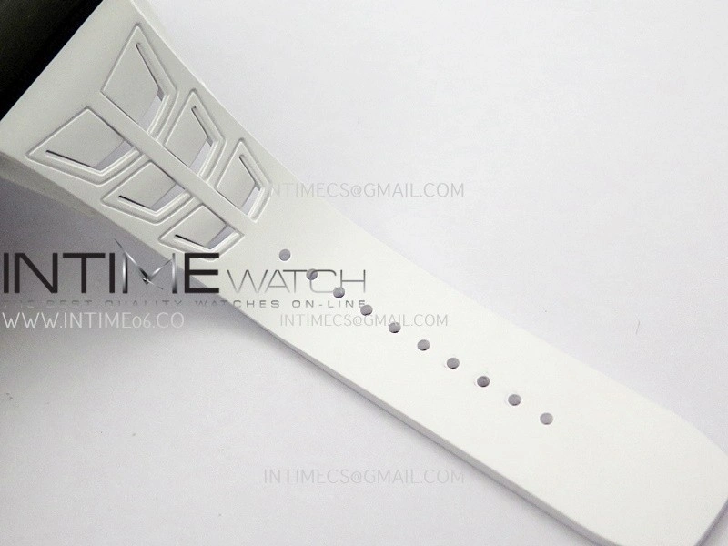 RM055 White Inner Bezel White Crown NTPT Ti ZF 1:1 Best Edition On White Shark Rubber Strap RMUL2 Super Clone
