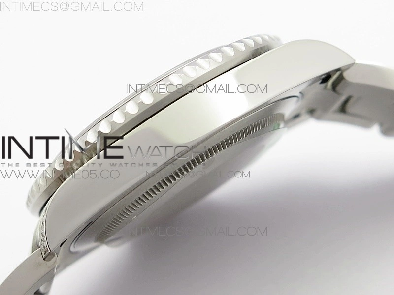GMT Master II 126710 White Black T CrystalVRF Best Edition Black Dial On SS Paved CrystalBracelet 3186 CHS