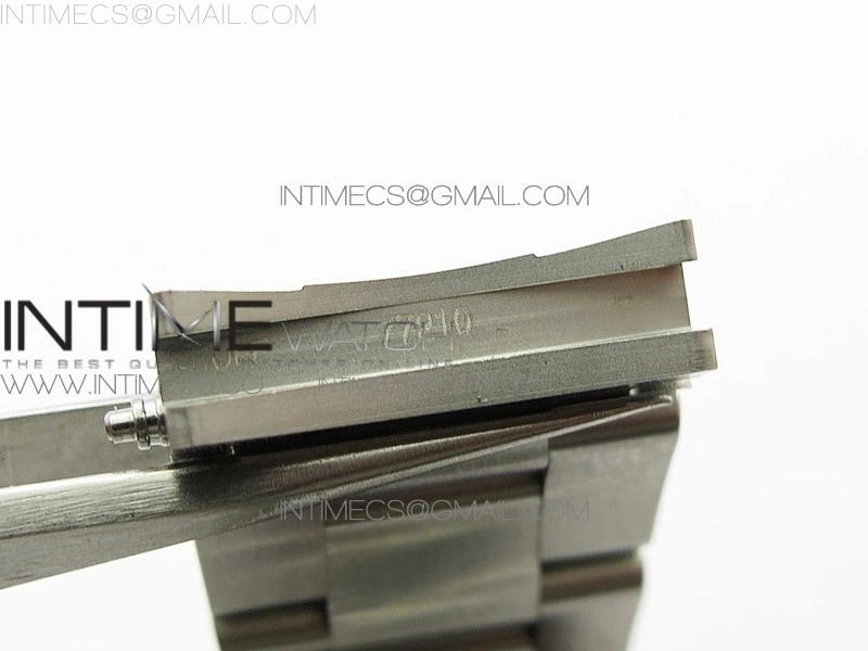 GMT Master II 126710 White Black T CrystalVRF Best Edition Black Dial On SS Paved CrystalBracelet 3186 CHS