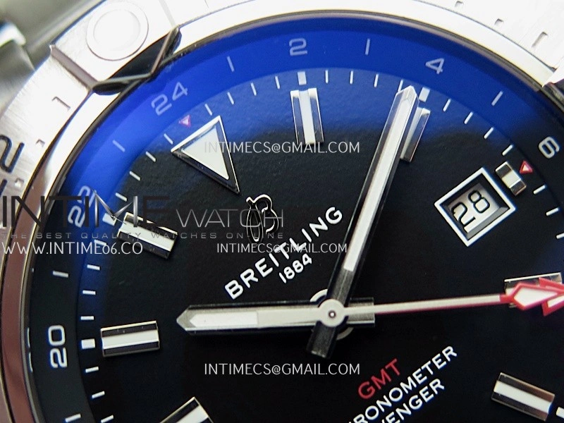 Avenger Chronometer 44mm GMT Red Second Hand SS B50 Best Version Black Dial On SS Bracelet A2836