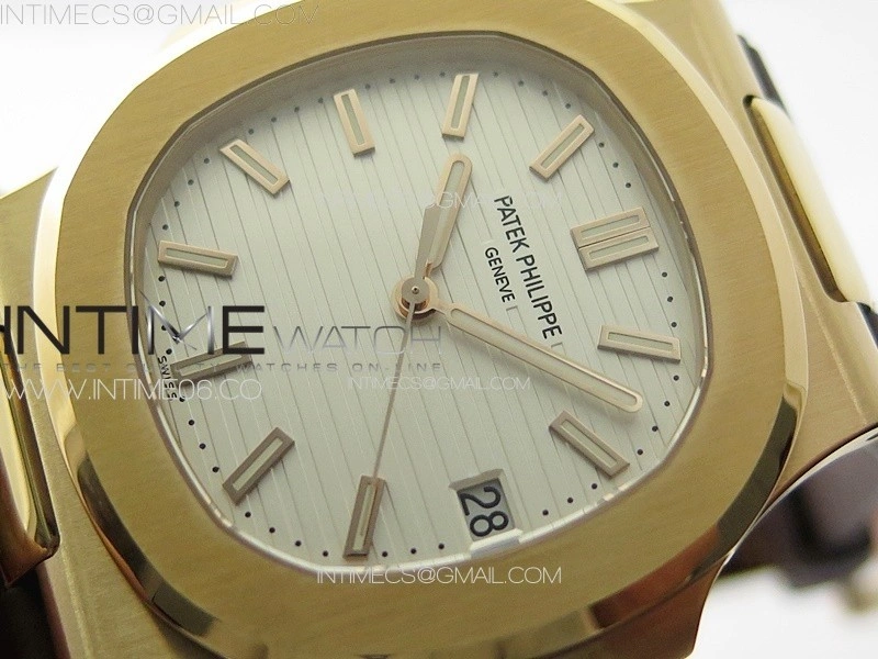 Nautilus 5711 1R PPF 1:1 Best Edition White Textured Dial on Brown Rubber Strap 324CS
