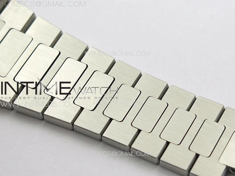 Nautilus 5726 Full Function SS PPF 1:1 Best Edition White Dial on SS Bracelet PPF324