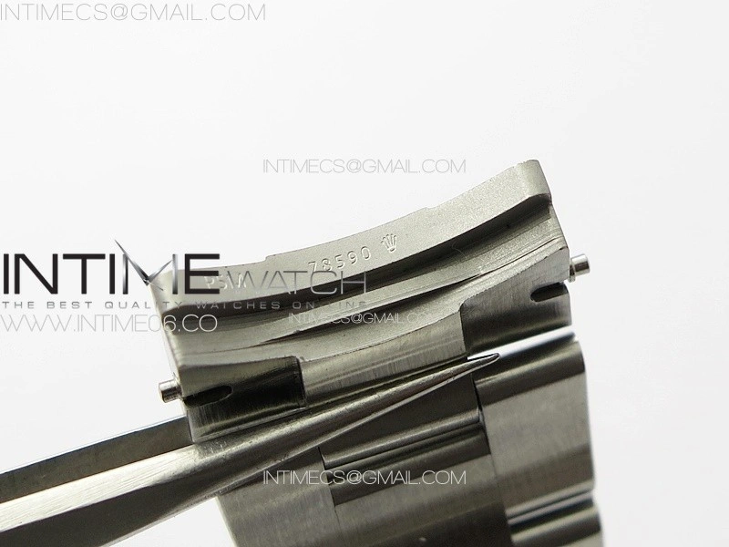 Oyster Perpetual 41mm 124300 904L Steel GMF 1:1 Best Edition Red Dial on SS Bracelet VR3230 V2