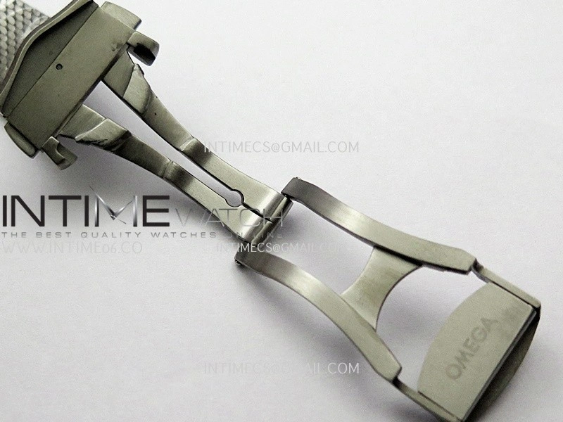 Seamaster 300M Diver Titanium Bronze Gold ORF 1:1 Green Dial On Titanium Mesh Bracelet Asian Super Clone 8806