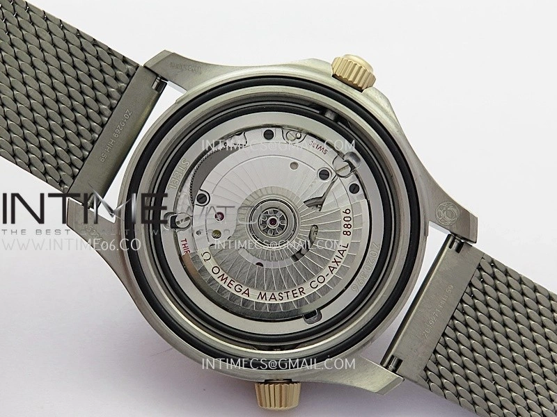 Seamaster 300M Diver Titanium Bronze Gold ORF 1:1 Green Dial On Titanium Mesh Bracelet Asian Super Clone 8806