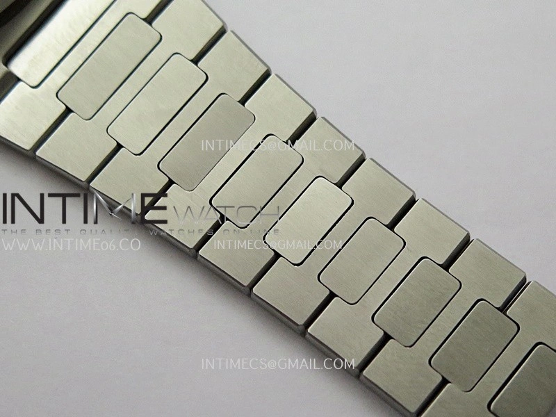 Nautilus 5711 3KF 1:1 Best Edition Tiffany Blue Dial on SS Bracelet A324 Super Clone V2