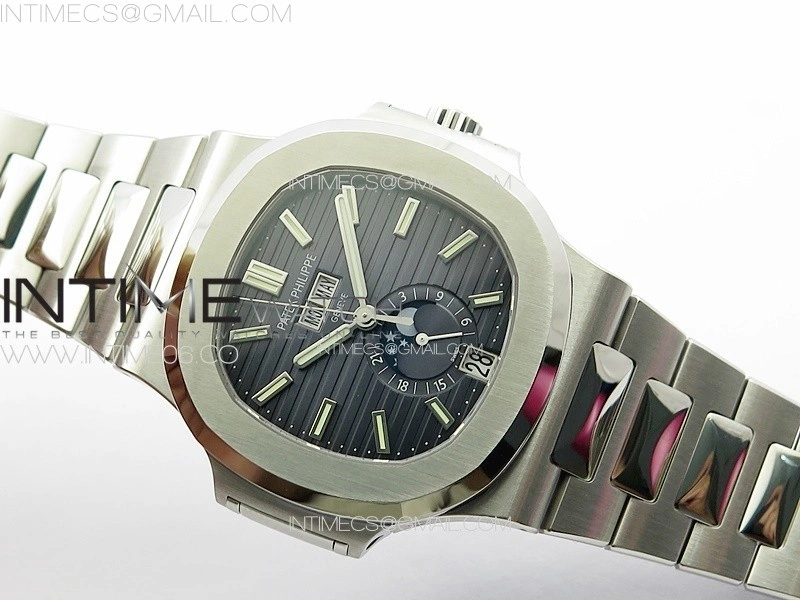 Nautilus 5726 Full Function SS PPF 1:1 Best Edition Blue Dial on SS Bracelet PPF324