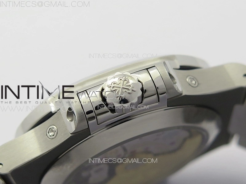 Nautilus 5726 Full Function SS PPF 1:1 Best Edition Blue Dial on SS Bracelet PPF324