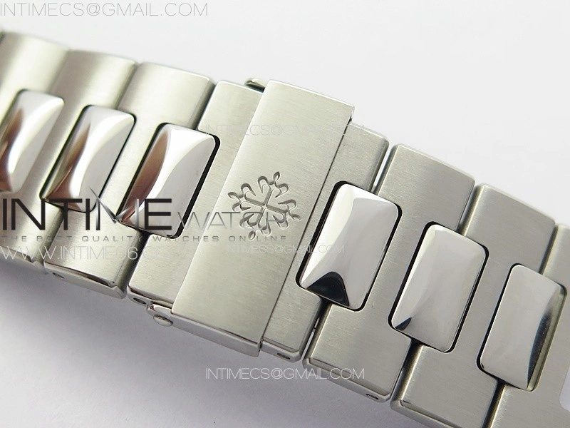Nautilus 5726 Full Function SS PPF 1:1 Best Edition Gray Dial on SS Bracelet PPF324