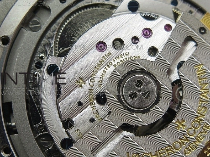 Overseas Dual Time Power Reserve TWA Best Edition White Dial on SS Bracelet A1222