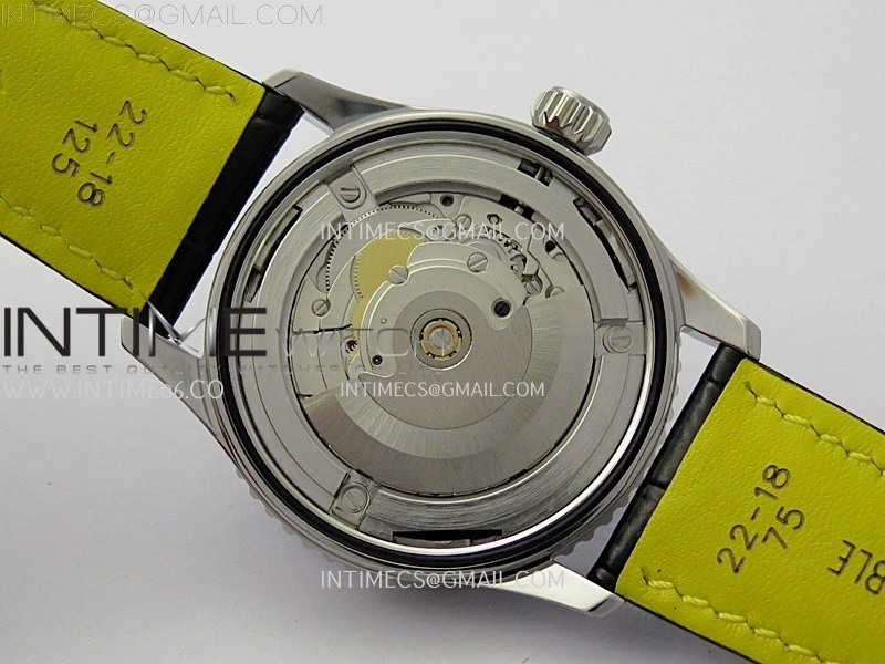 Navitimer 41mm GMT SS BLSF 1:1 Best Edition Black Dial on Black Leather Strap A2836