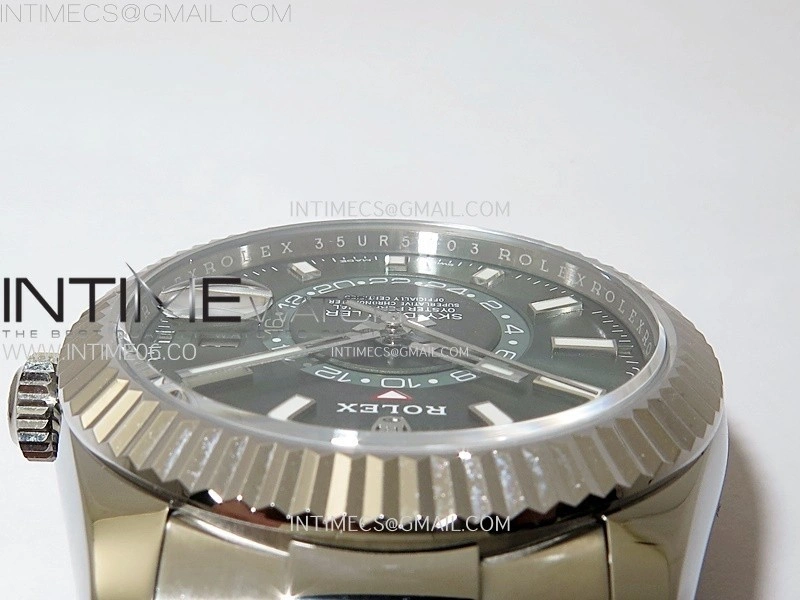 Sky-Dweller 326934 904L SS ZF 1:1 Best Edition Green Dial on SS Bracelet Asian 2824