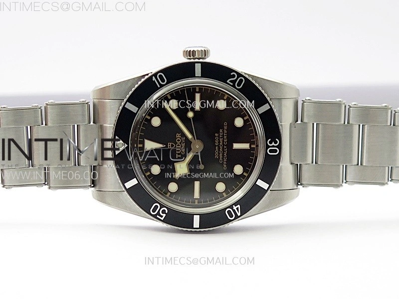 Heritage Black Bay M79000N 37mm SS ZF 1:1 Best Edition Black Dial Black Bezel on SS Bracelet A2824