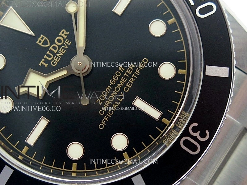 Heritage Black Bay M79000N 37mm SS ZF 1:1 Best Edition Black Dial Black Bezel on SS Bracelet A2824