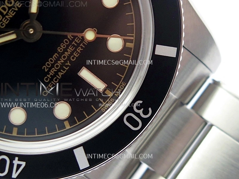 Heritage Black Bay M79000N 37mm SS ZF 1:1 Best Edition Black Dial Black Bezel on SS Bracelet A2824