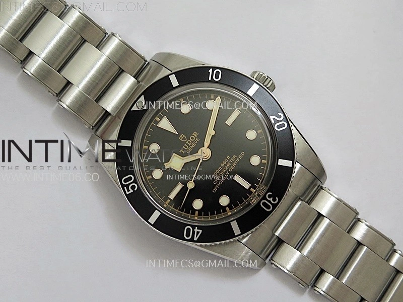 Heritage Black Bay M79000N 37mm SS ZF 1:1 Best Edition Black Dial Black Bezel on SS Bracelet A2824