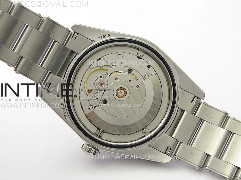 Heritage Black Bay M79000N 37mm SS ZF 1:1 Best Edition Black Dial Black Bezel on SS Bracelet A2824