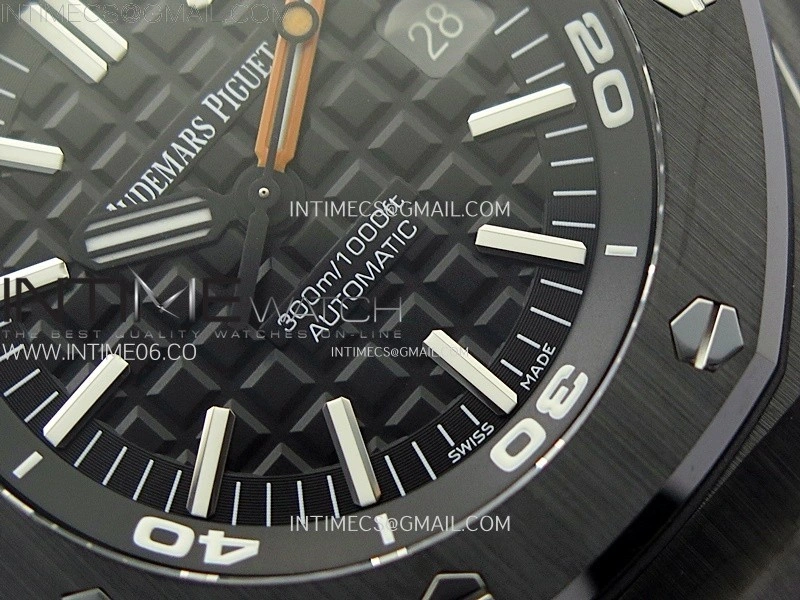 Royal Oak Offshore Diver 15707 Black Ceramic ZF 1:1 Best Edition SA3120 Super Clone