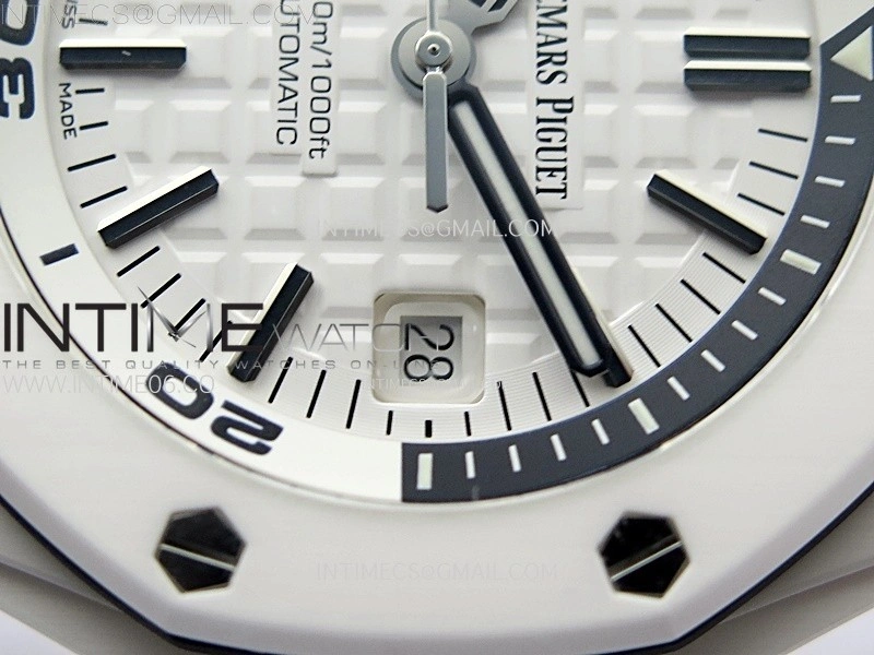 Royal Oak Offshore Diver 15707 White Ceramic ZF 1:1 Best Edition SA3120 Super Clone