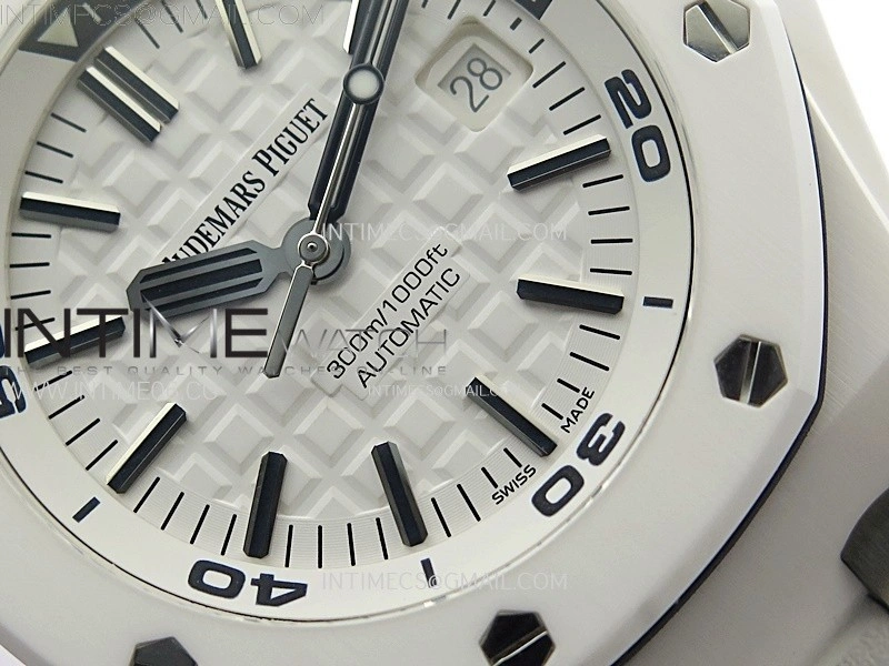 Royal Oak Offshore Diver 15707 White Ceramic ZF 1:1 Best Edition SA3120 Super Clone