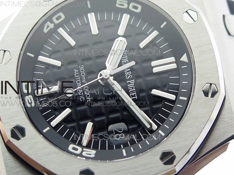 Royal Oak Offshore Diver 15710 ZF 1:1 Best Edition Black Dial on Black Rubber Strap