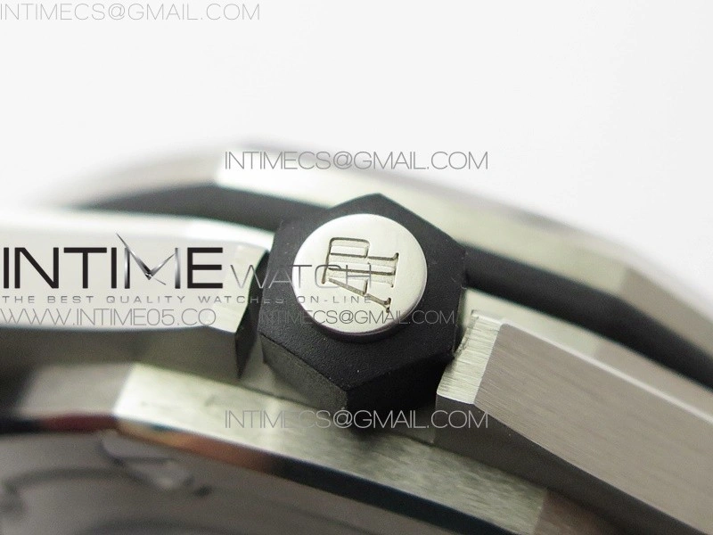 Royal Oak Offshore Diver 15710 ZF 1:1 Best Edition Black Dial on Black Rubber Strap
