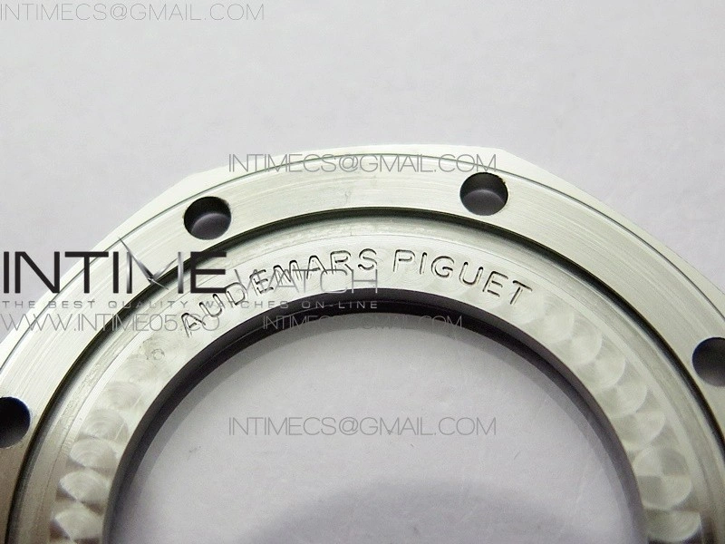 Royal Oak Offshore Diver 15710 ZF 1:1 Best Edition Black Dial on Black Rubber Strap
