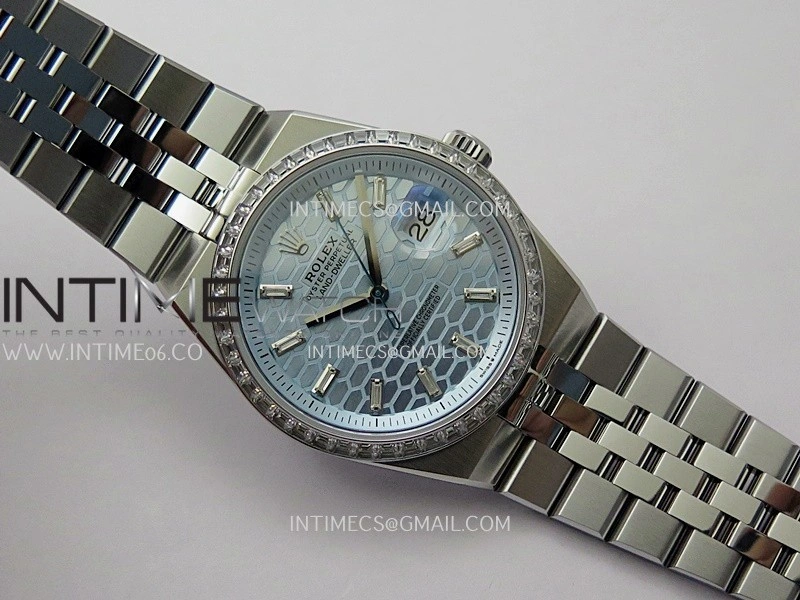 Land Dweller 127286 Diamond Bezel Gain Weight SS B Factory Ice Blue Dial T Diamond Marker On SS Bracelet A7135