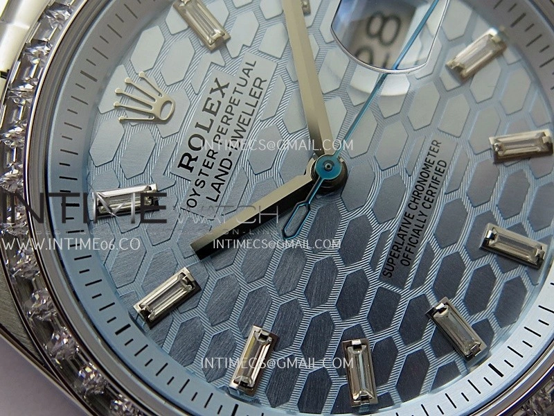Land Dweller 127286 Diamond Bezel Gain Weight SS B Factory Ice Blue Dial T Diamond Marker On SS Bracelet A7135