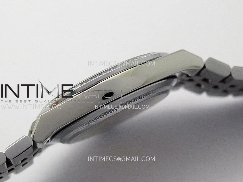 Land Dweller 127286 Diamond Bezel Gain Weight SS B Factory Ice Blue Dial T Diamond Marker On SS Bracelet A7135